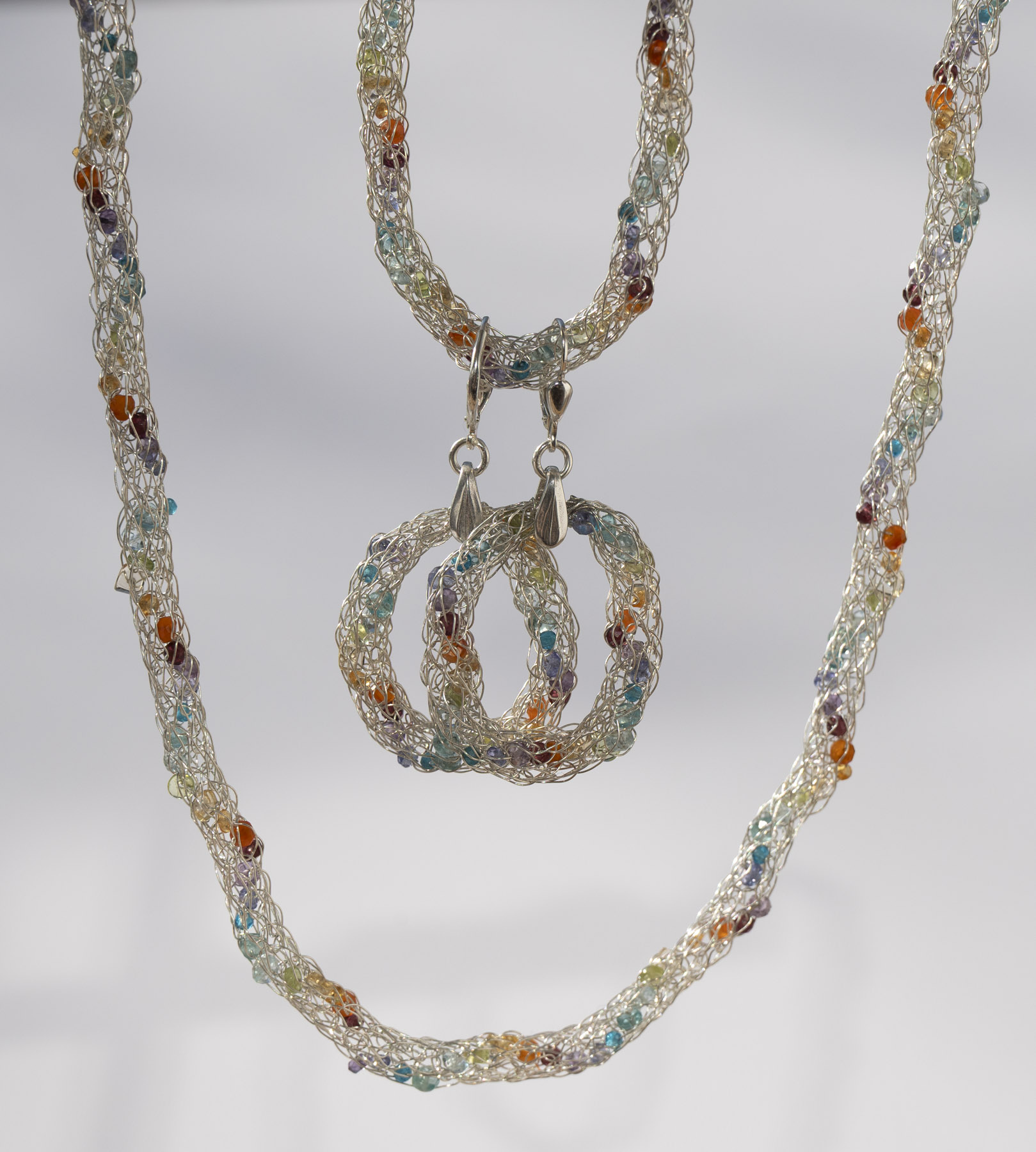 2025 03 Ketten bunt 3